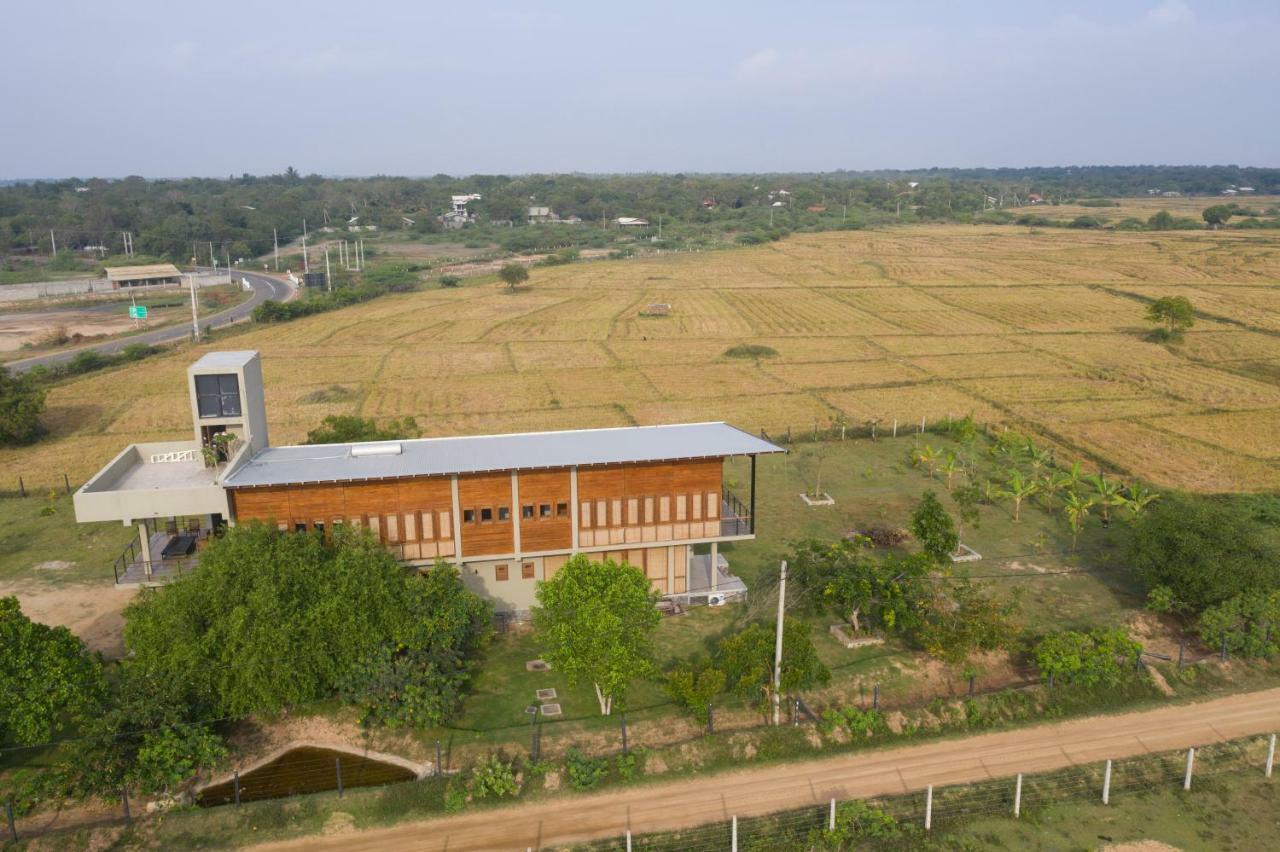 Tree Tops Yala Exterior photo